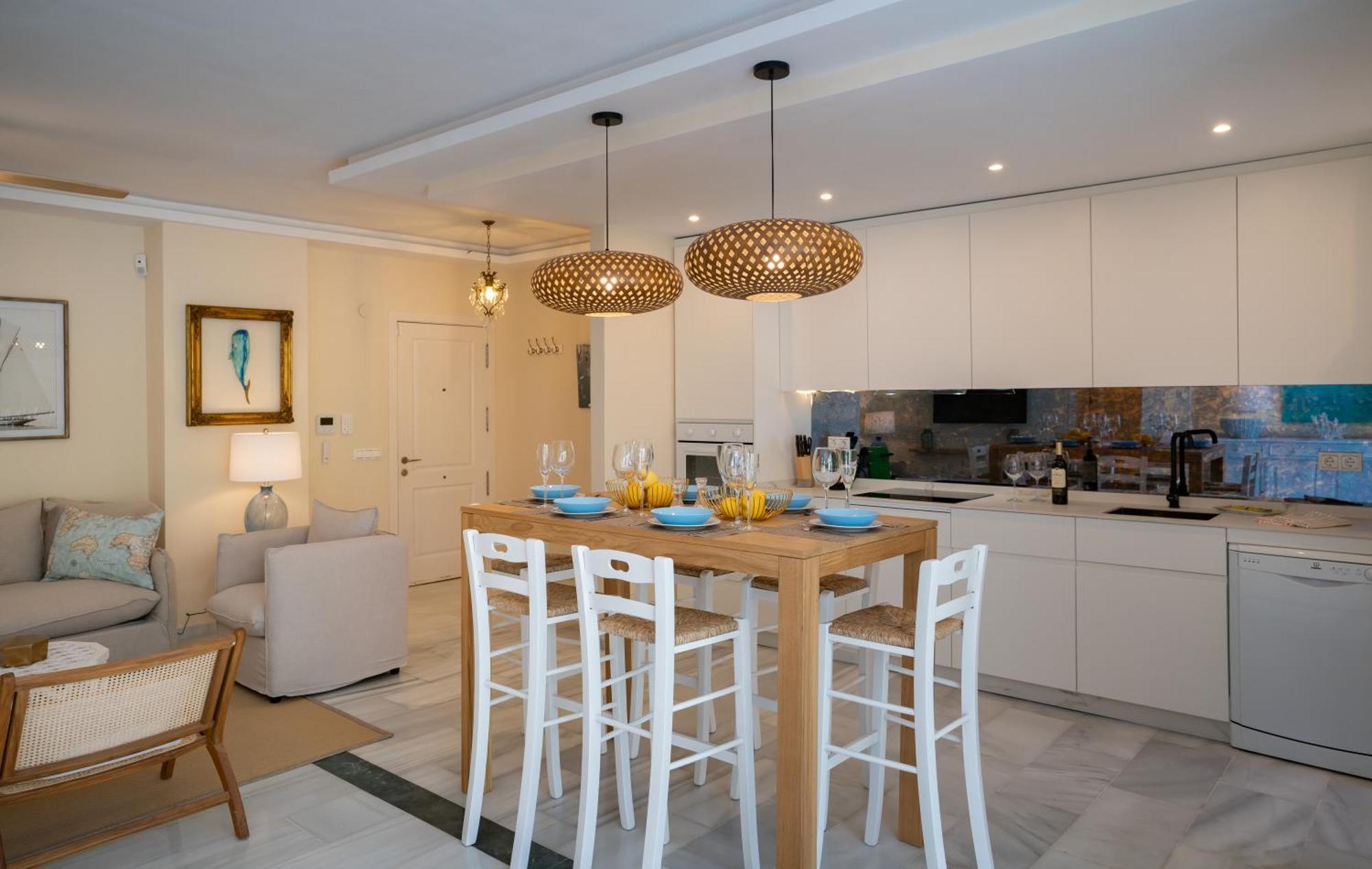 Apartamento Limones De Genova ,150 M Playa Elviria Marbella