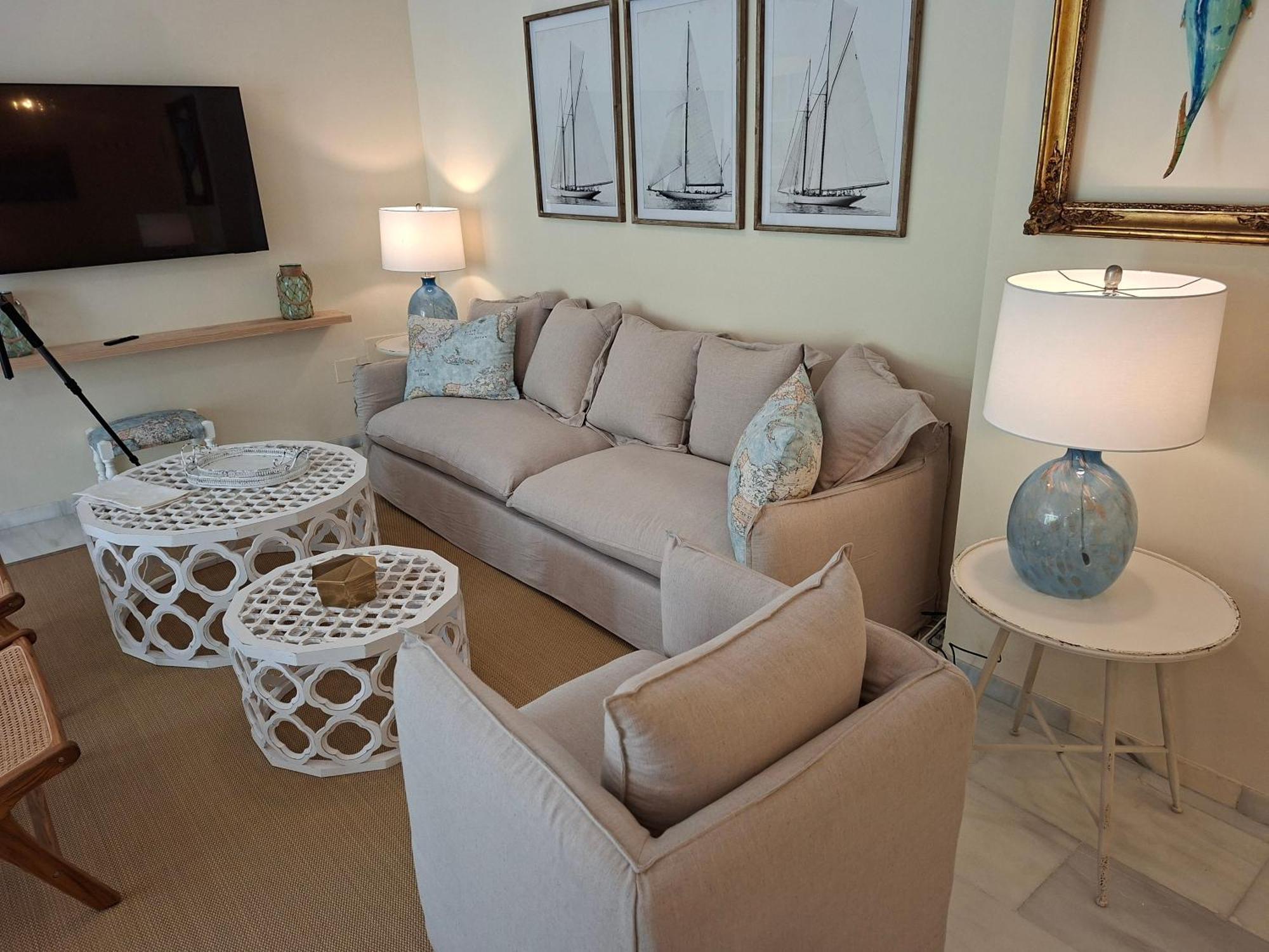 Apartamento Limones De Genova ,150 M Playa Elviria Marbella